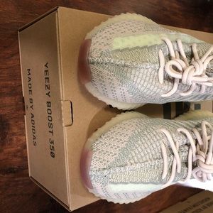 Yeezy Boost 350 V2 CITRIN FW3042 NON-REFL